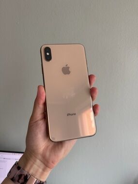 Apple iPhone XS Max 256GB unlocked in Rose Gold Glass Back